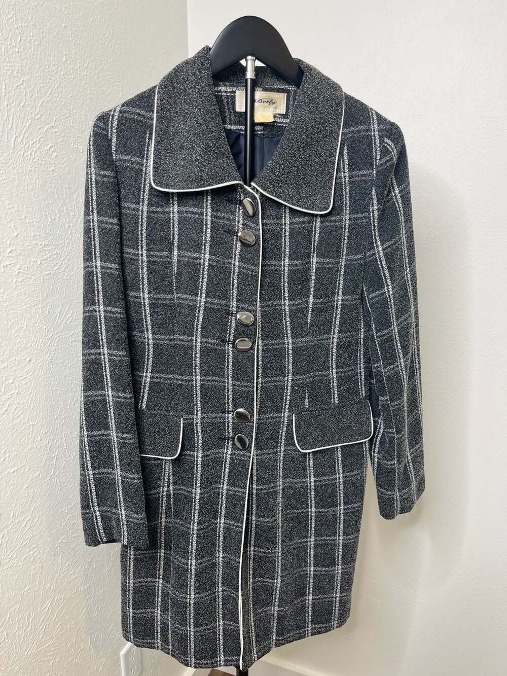 Betly Vintage Black White Plaid Tweed Long Coat Peter Pan Collar Mod Retro
